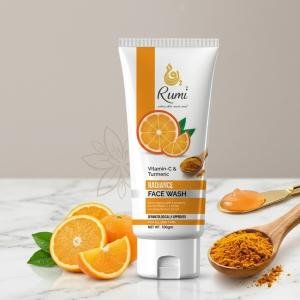RUMI Vit-C & Turmeric Radiance Face Wash